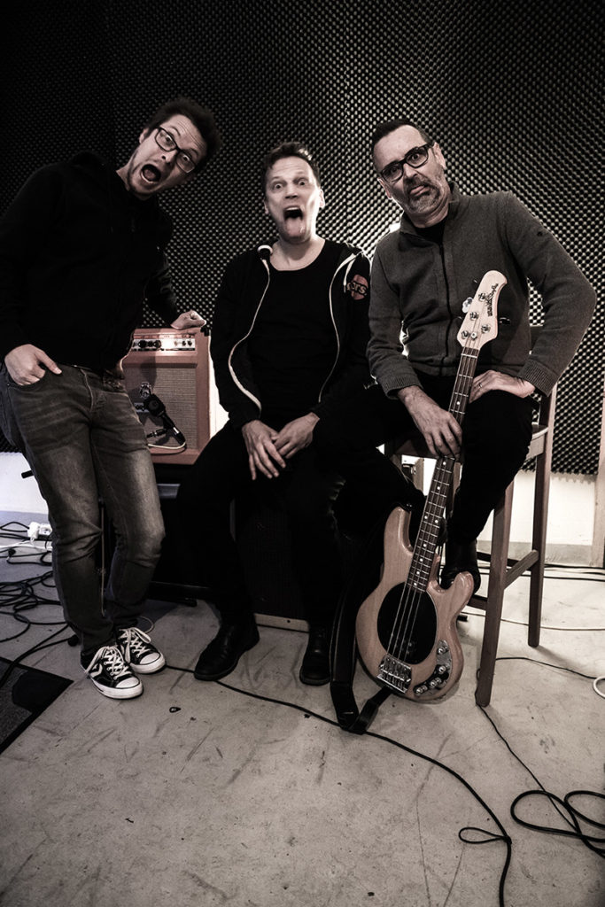 Gurus of Now - Alternative Rock Band Zurich - 2019 - trio